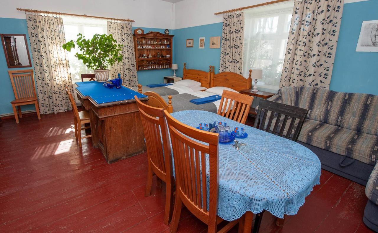 Hotel Balta Maja Pilsrundāle Esterno foto