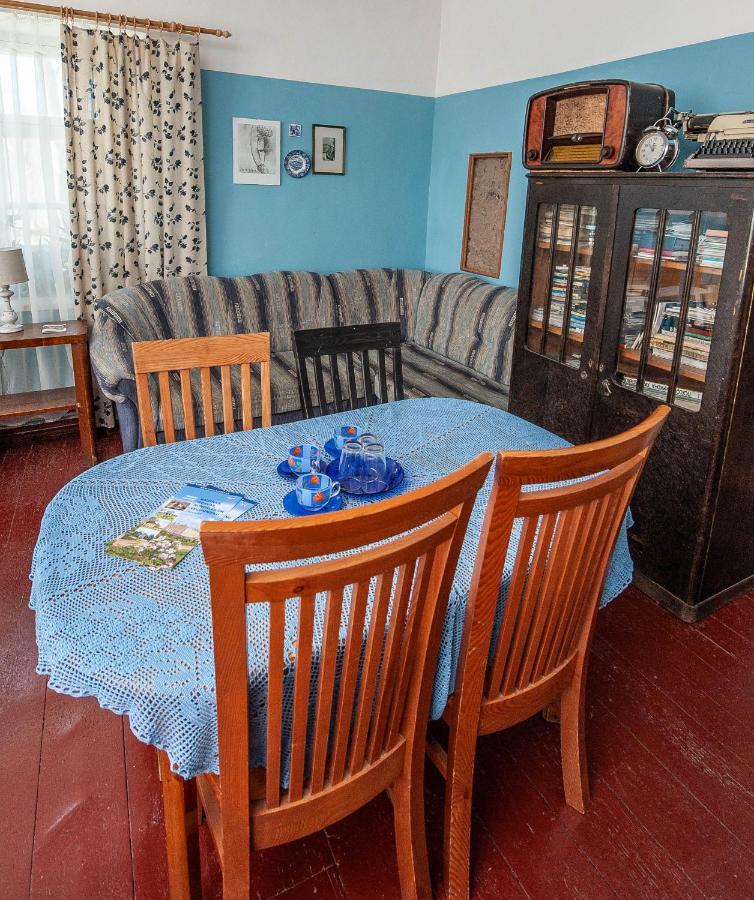 Hotel Balta Maja Pilsrundāle Esterno foto